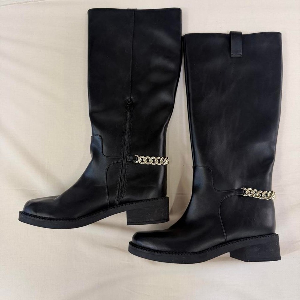 Black knee-high boots